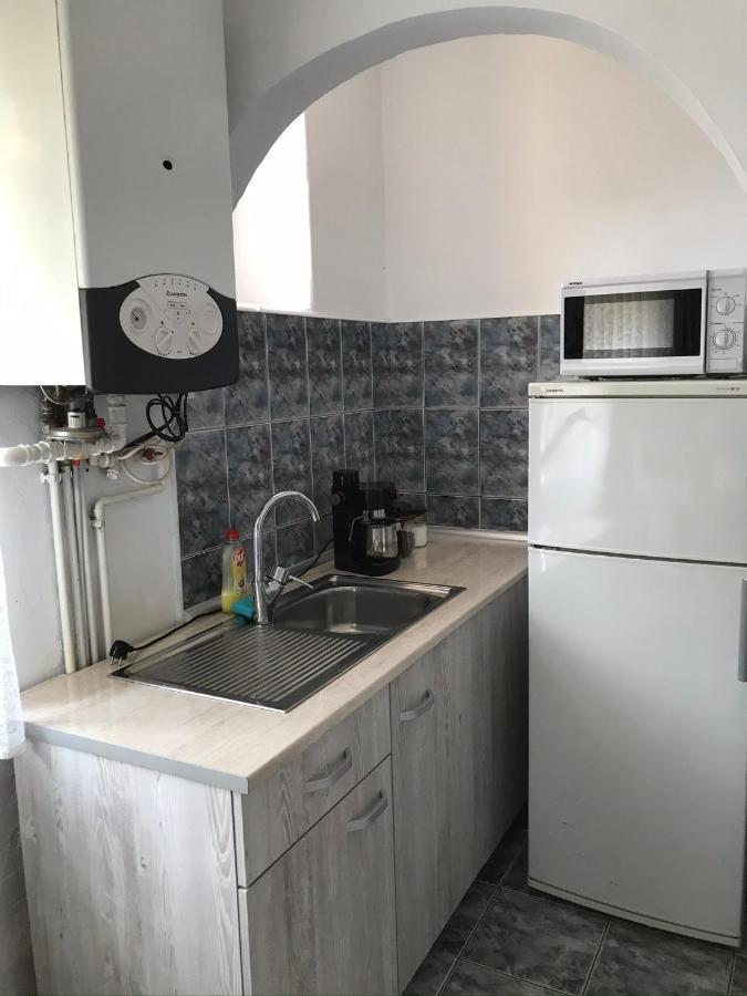 Apartament Andreea Târgu-Mureş Екстериор снимка